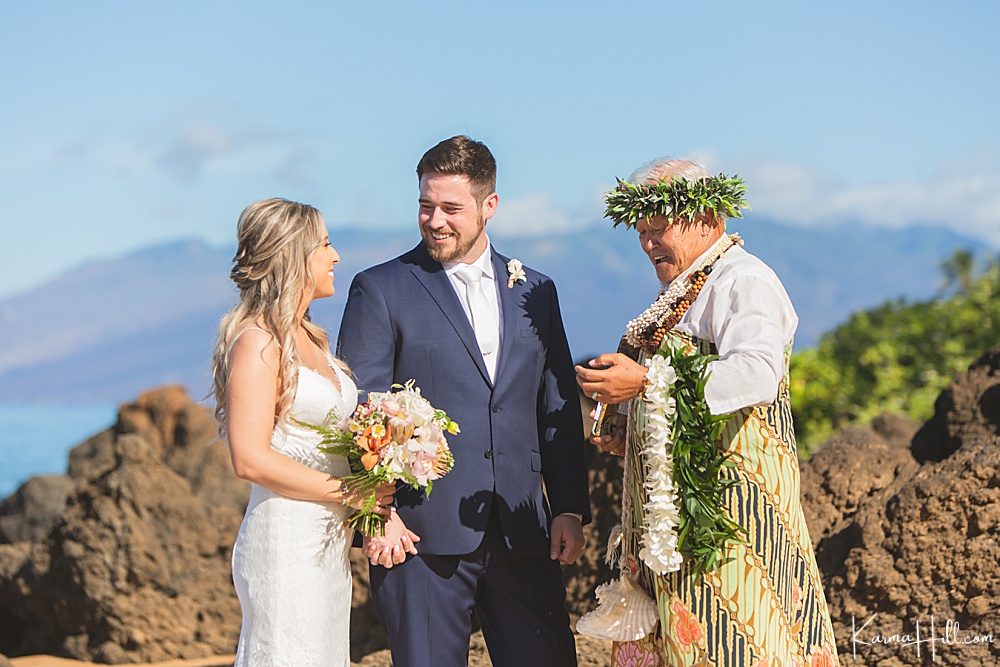 Better than a Courthouse - Tiffany & Danny's Maui Elopement