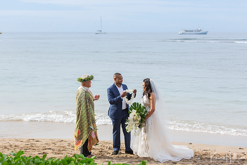elopement in Maui 