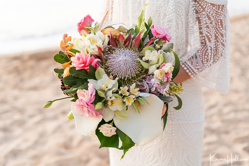 hawaiian bridal bouquet inspiration 