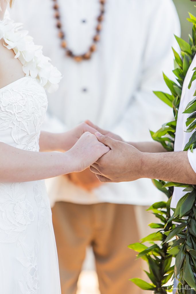 wedding holding hands