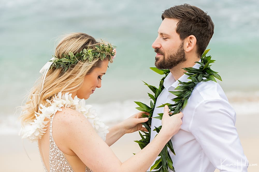 Beach wedding in Maui
