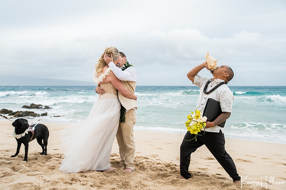 beach wedding packages - maui - hawaii - lahaina - Maui Beach Elopement