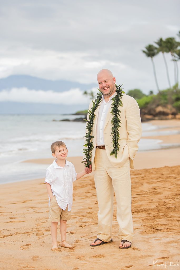 Maui family beach pictures 