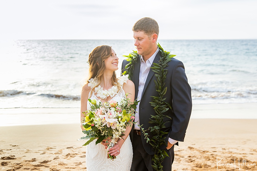 Hawaii wedding photography - pictures - packages 