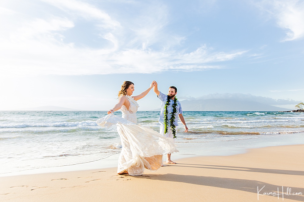 Maui beach wedding 