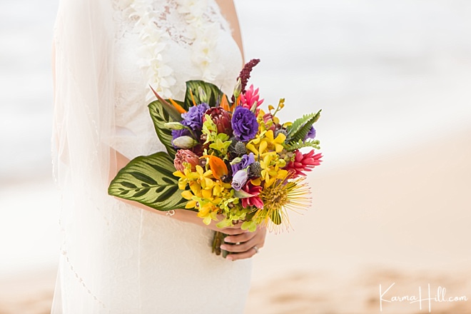 hawaiian leaves in a beach wedding bouquet 
