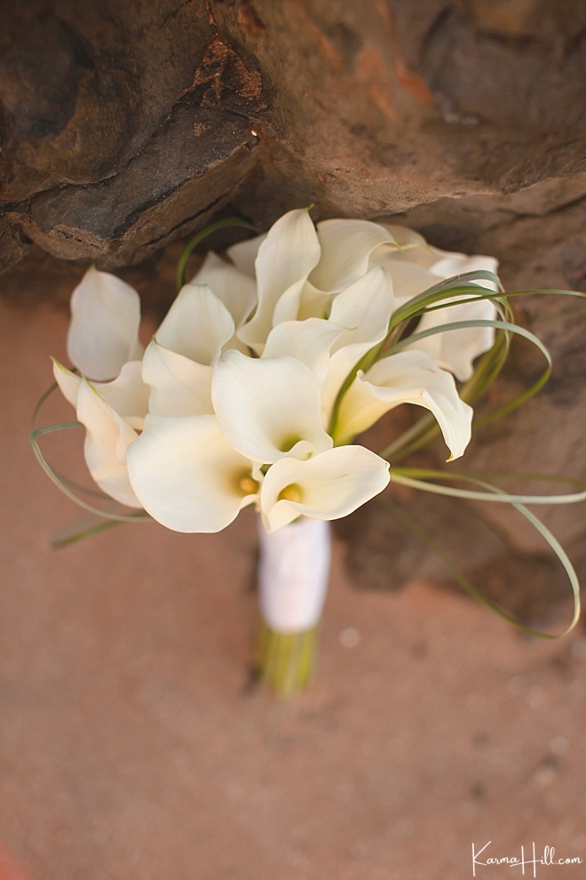 calla lily bridal bouquet
