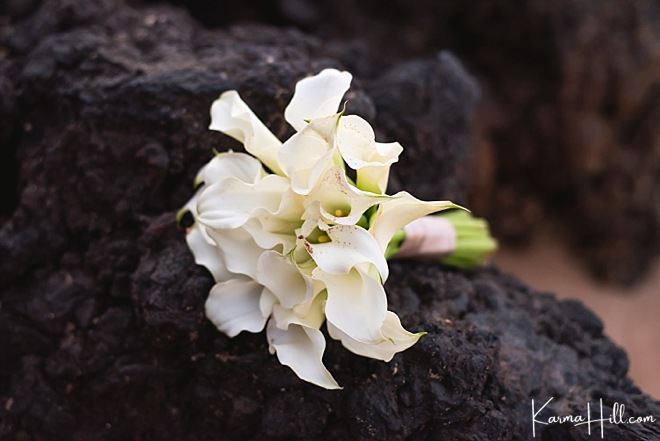 white calla lily bouquet