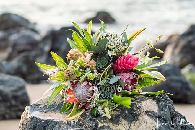 tropical beach wedding bouquet with succulents 