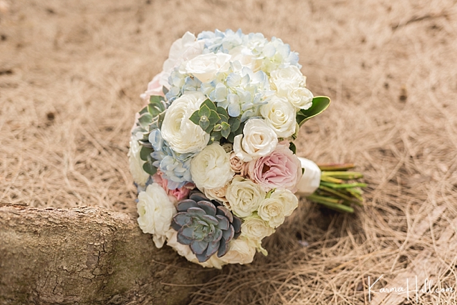 Rustic bridal bouquets 