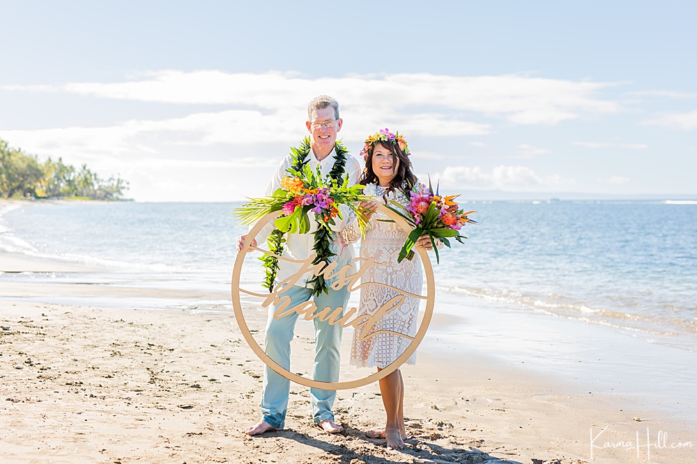 Hawaii wedding on maui beach 