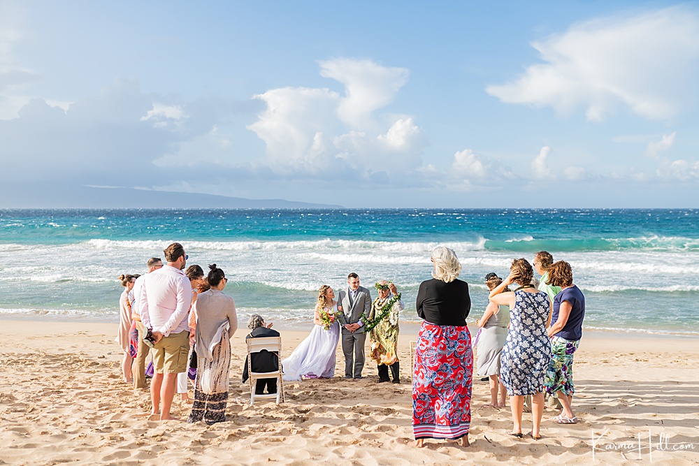 beach wedding on maui 