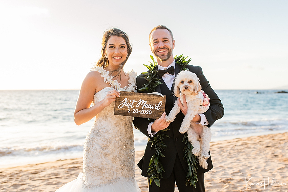 wedding on maui with pets