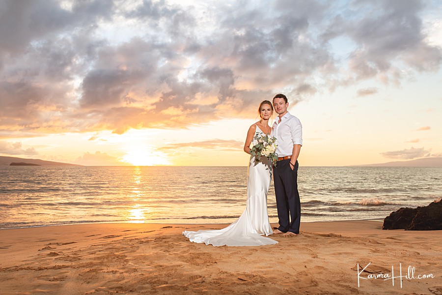 elope in maui
