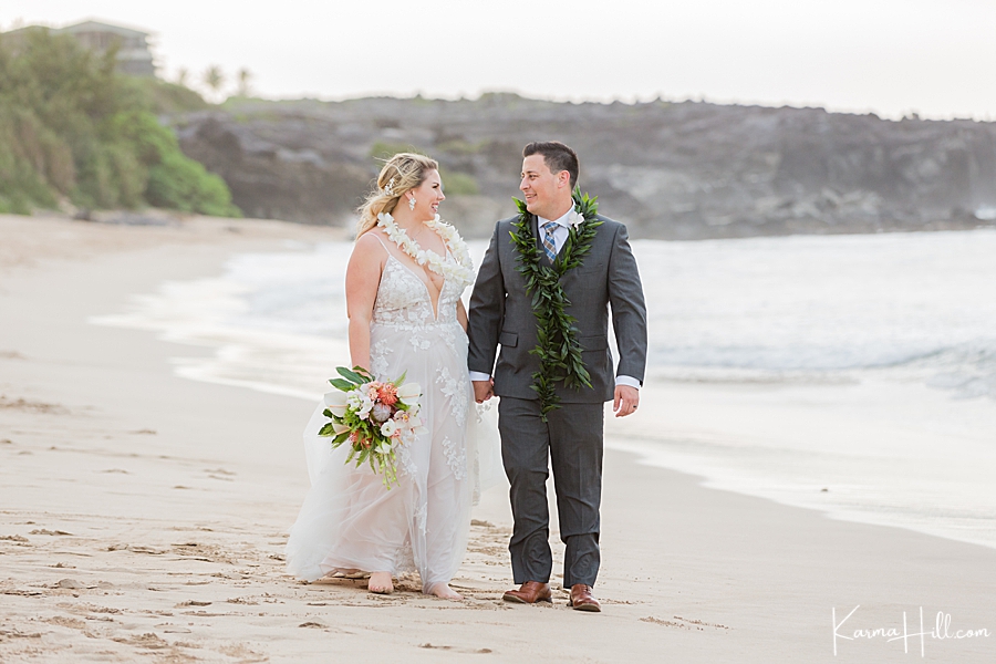 gorgeous maui beach wedding photos
