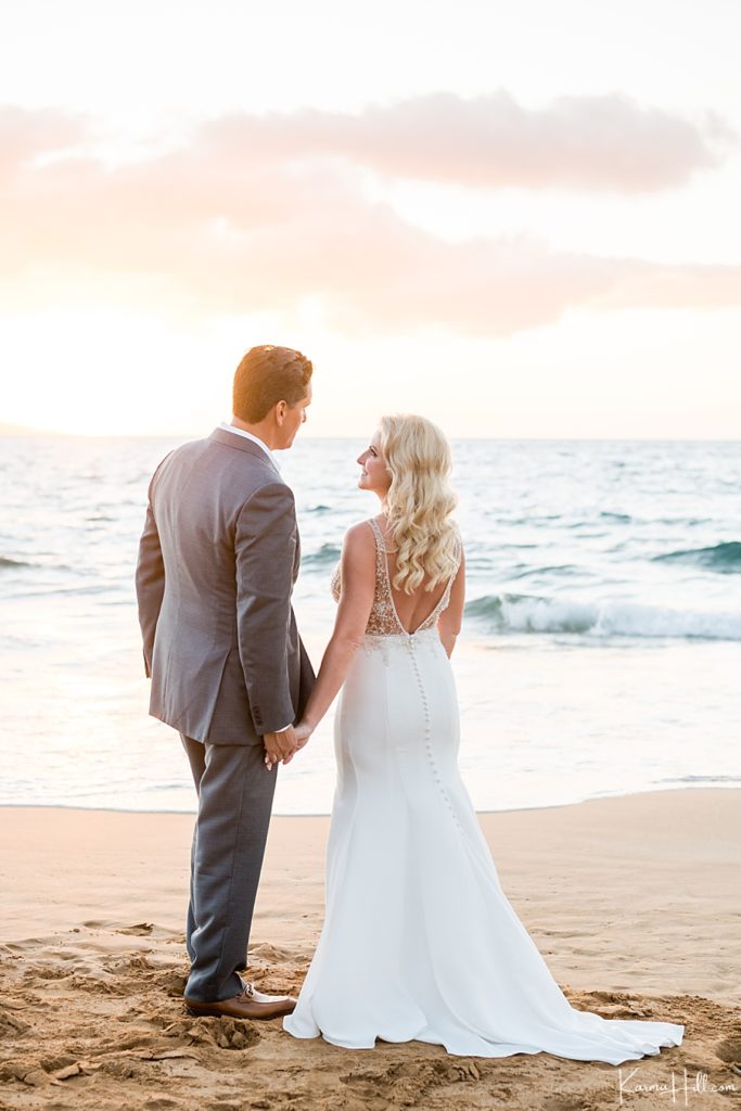 beach wedding in Hawaii 