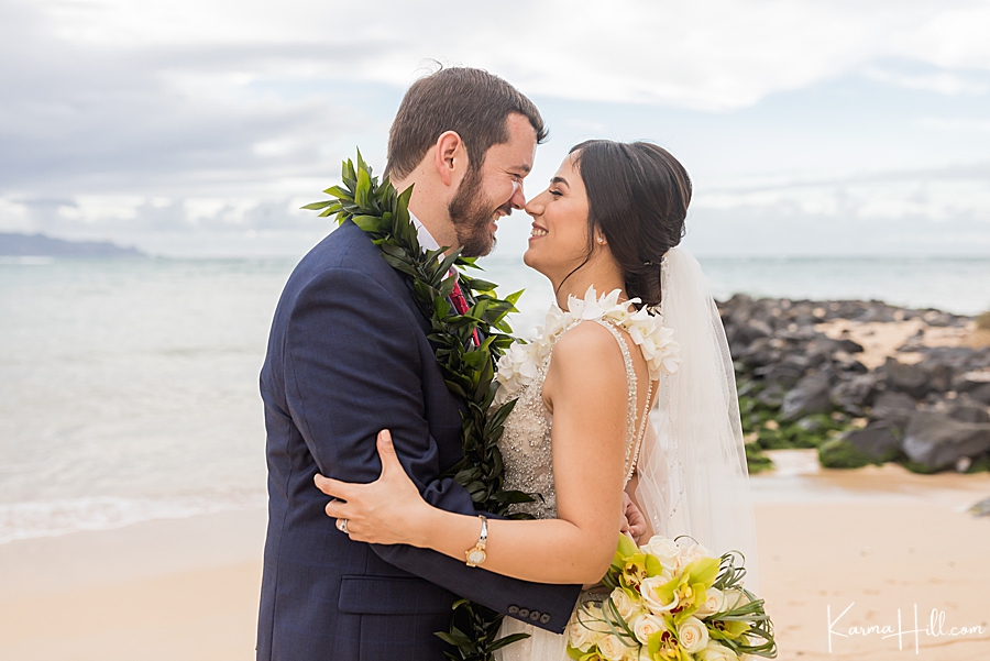 beach elopement in Maui, HI 