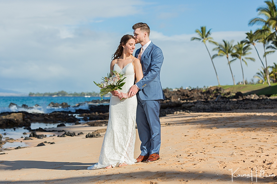 romantic wedding in Maui
