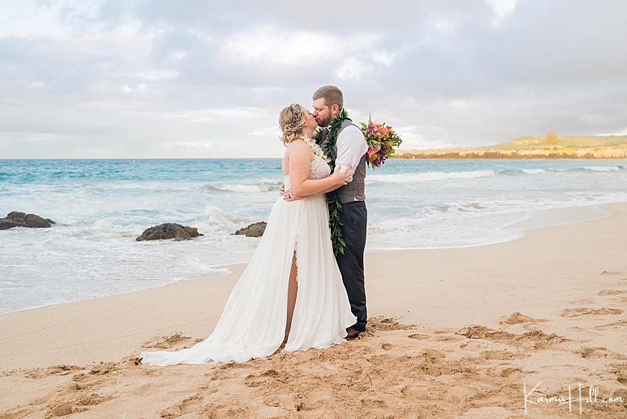 hawaii beach wedding 