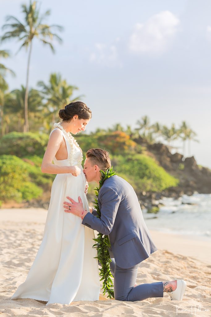 Maui wedding while pregnant 