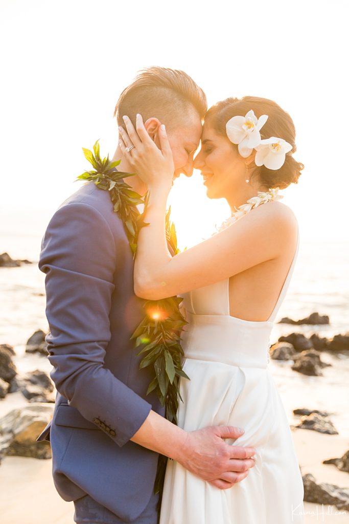 Maui wedding love