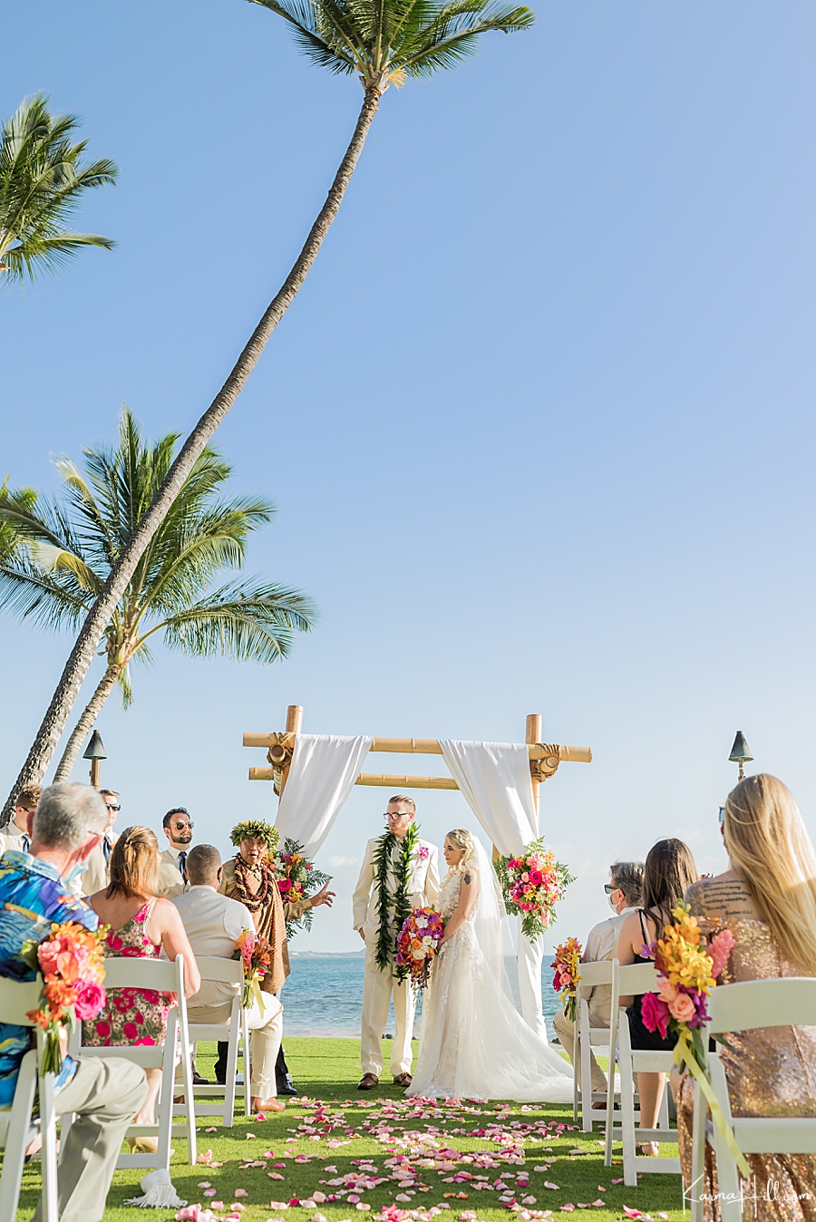 Micro wedding in Maui 