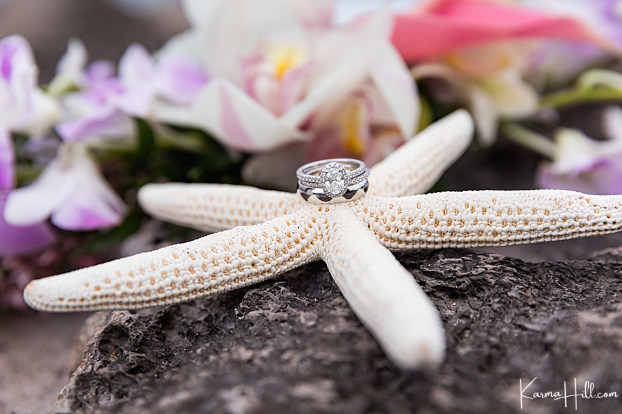 wedding rings on a starfish 