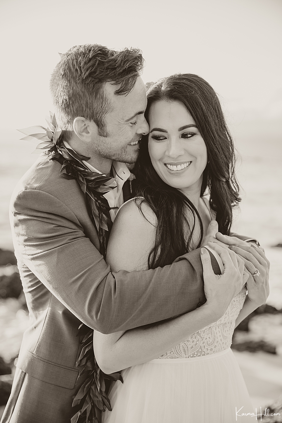 black and white wedding photo in hawaii 