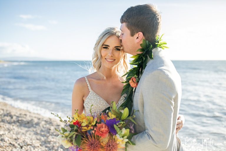 Beachy and Sophisticated - Lindsey & Jordan's Micro Wedding in Maui