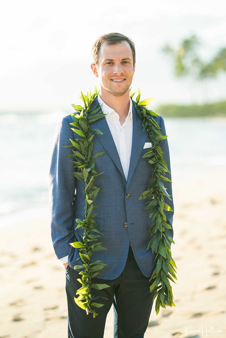 Maui grooms style