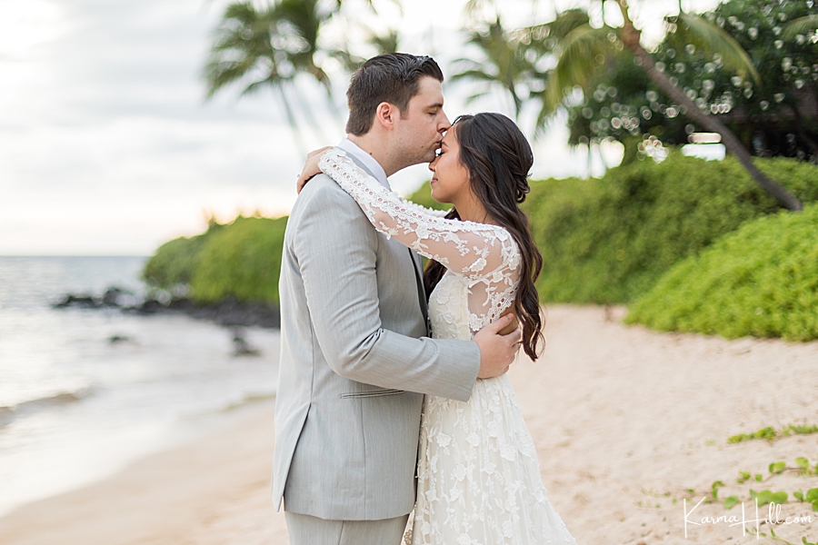 Elope in Maui 