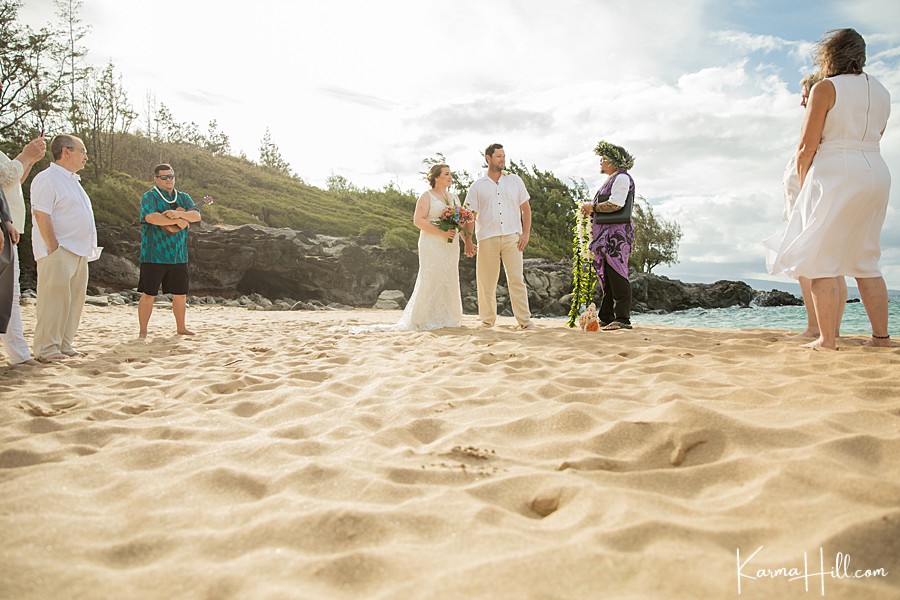 beautiful real beach wedding in hawaii 