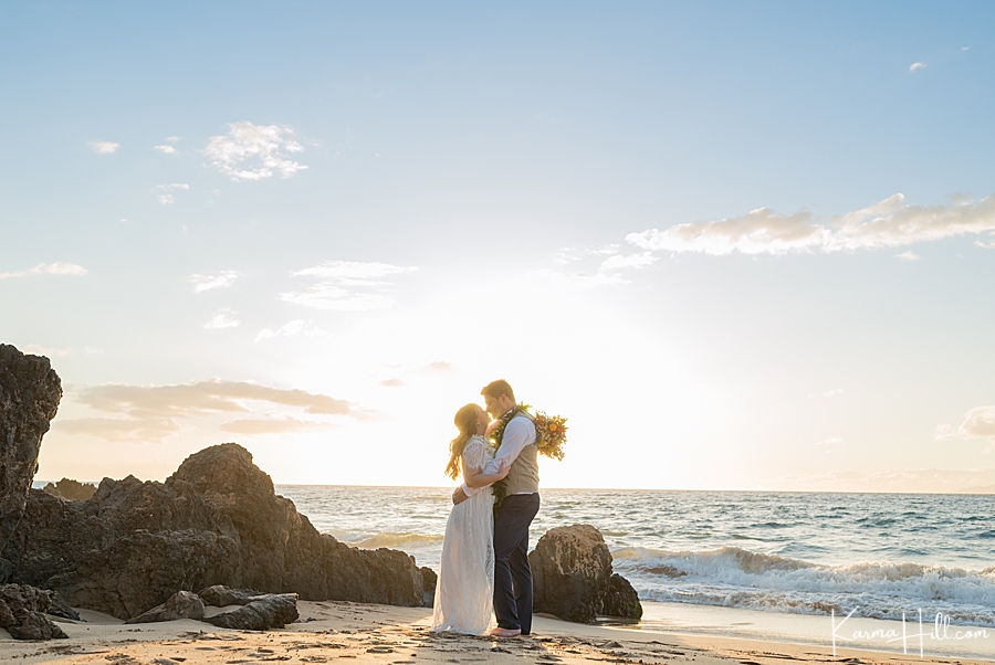 Beach Wedding in Maui at sunset