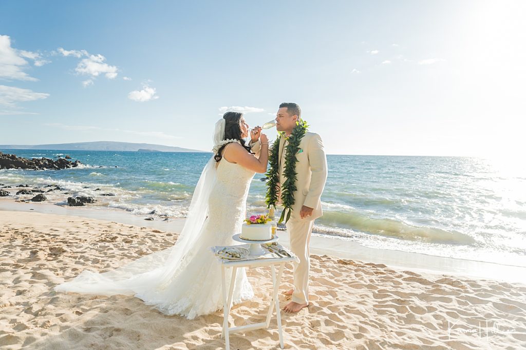 Hawaii Beach Elopement Package with cake