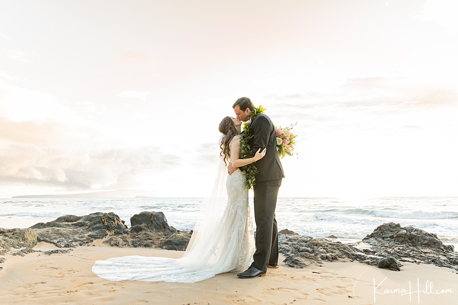 Maui wedding packages beach
