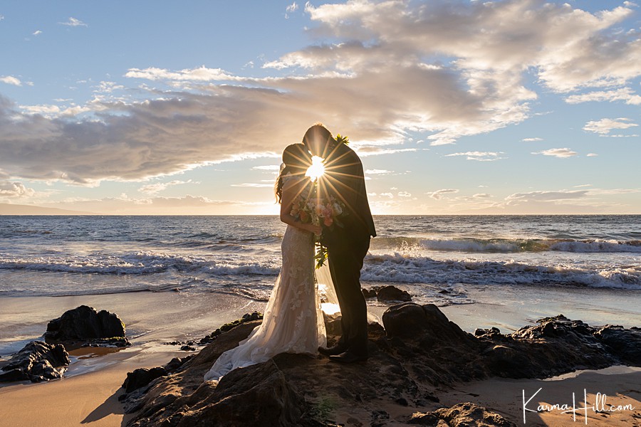 bride and groom sunset photography