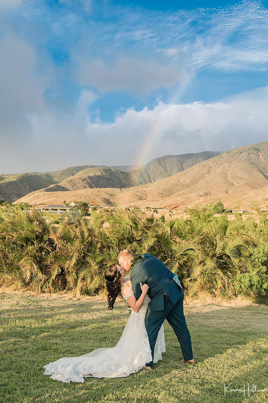 bride and groom outdoor photography