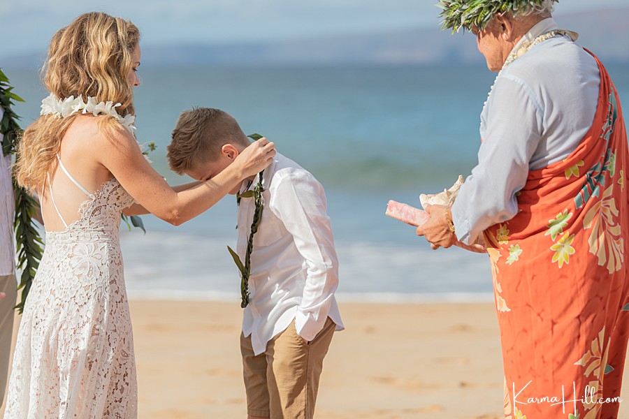 Maui wedding ceremony photographers
