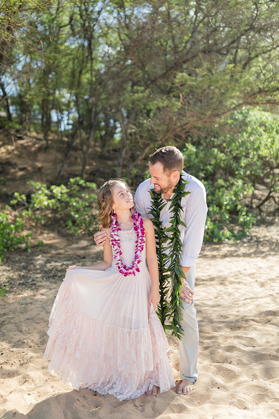 father and daughter at maui  wedding ceremony