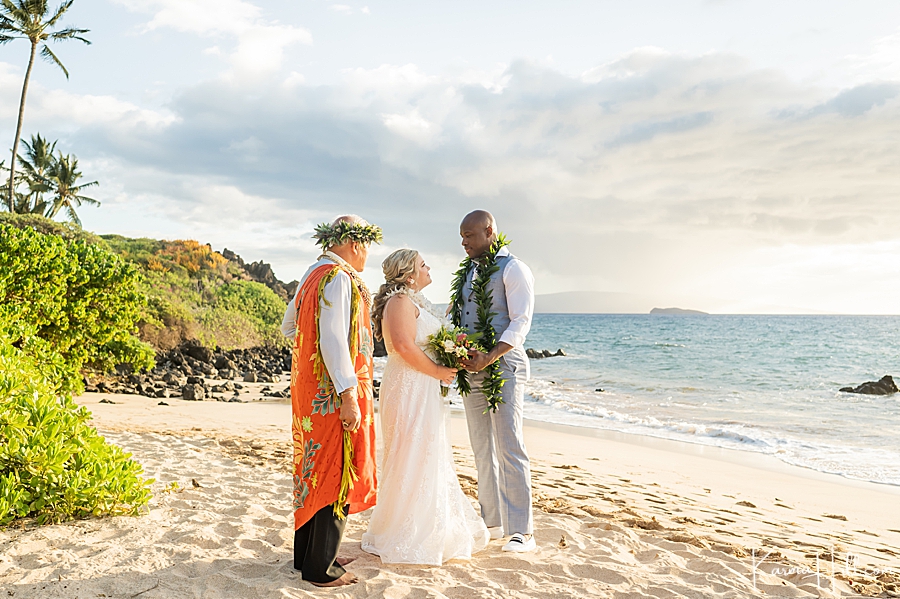 sunset beach wedding in maui