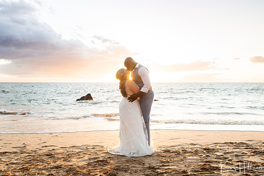 Beach wedding in Maui