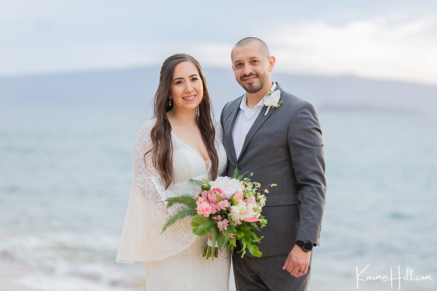 bride and groom looks for maui venue wedding
