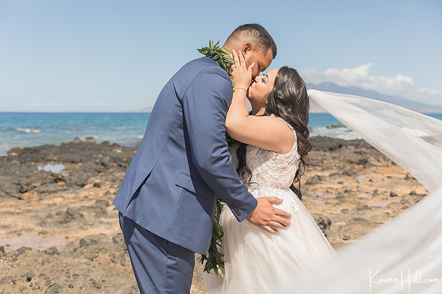 destination wedding in Maui
