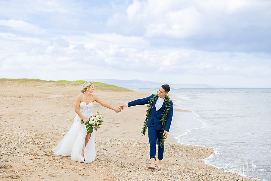 creative beach wedding photos