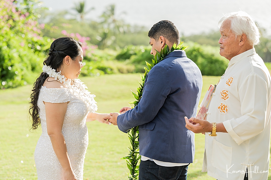 Maui outdoor wedding ceremony
