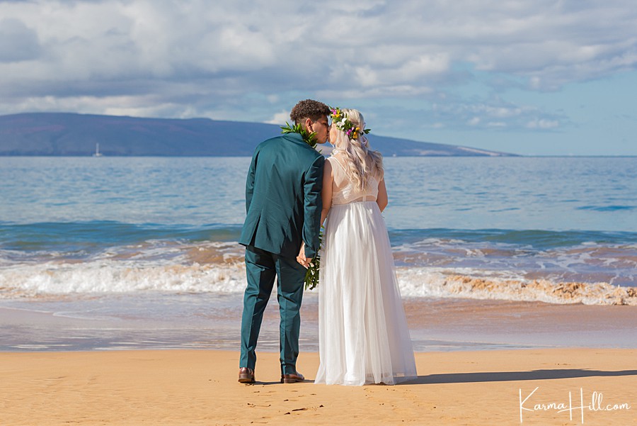 best beach in maui for morning wedding