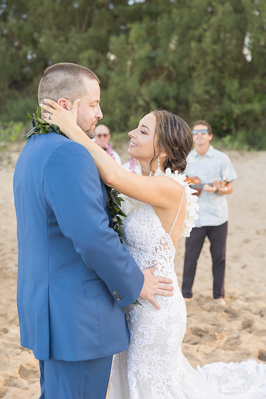 newlyweds first dance at hawaii beach wedding