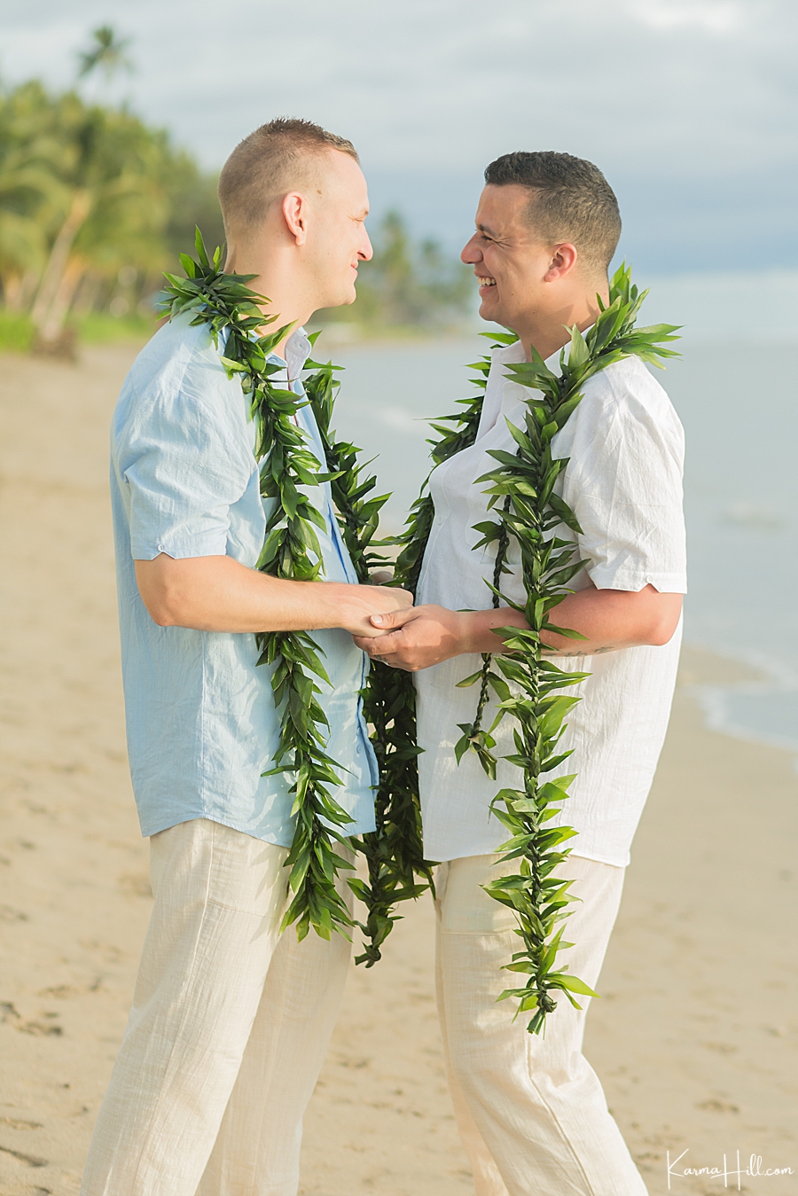 same sex couple wedding in hawaii