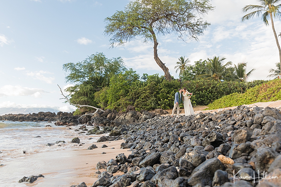 maluaka beach maui wedding