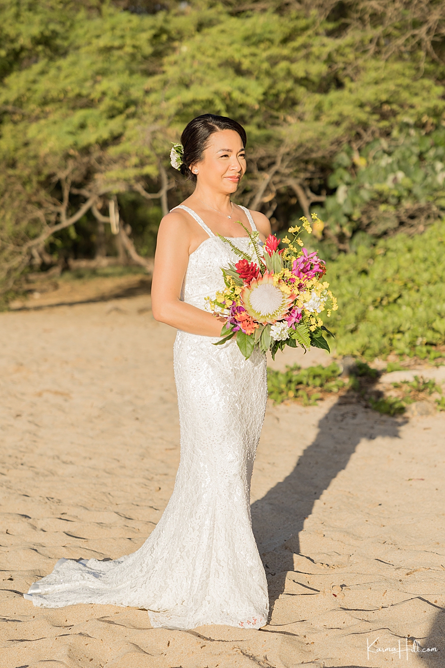 bride first looks hawaii wedding